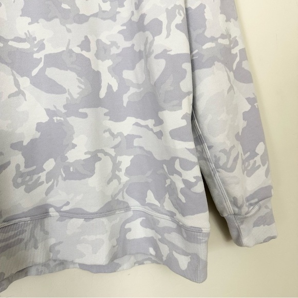 Lululemon Perfectly Oversized Crew Incognito Camo Alpine White Multi - Picture 8 of 9